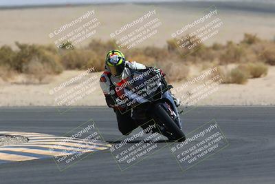 media/Mar-28-2022-Superbike Trackdays (Mon) [[b8603d0f67]]/Open Track Time/Turn 16/